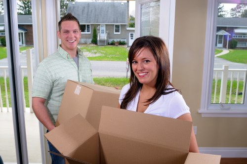 Local home removals planning for a Brompton property move