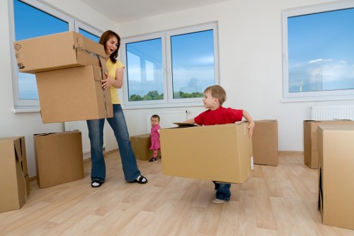 Packing and organising belongings for storage near Brompton